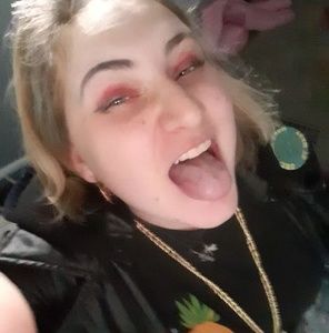 Meet your Posher, Madalynn